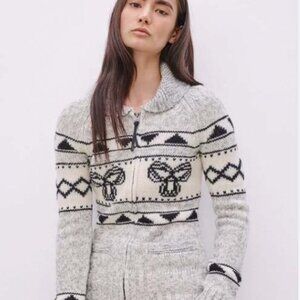 Aritzia TNA Lambswool Zip Sweater